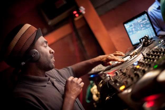 Bass Warrior Sound System - Nice up di dance | Blacknet UK